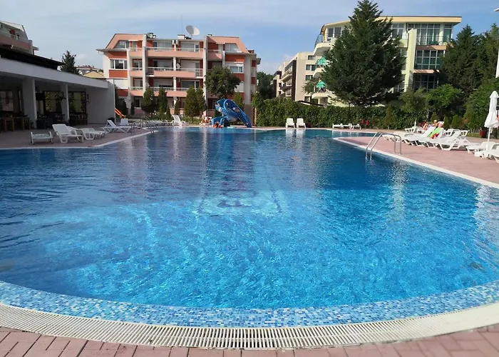 Sunny Апартамент